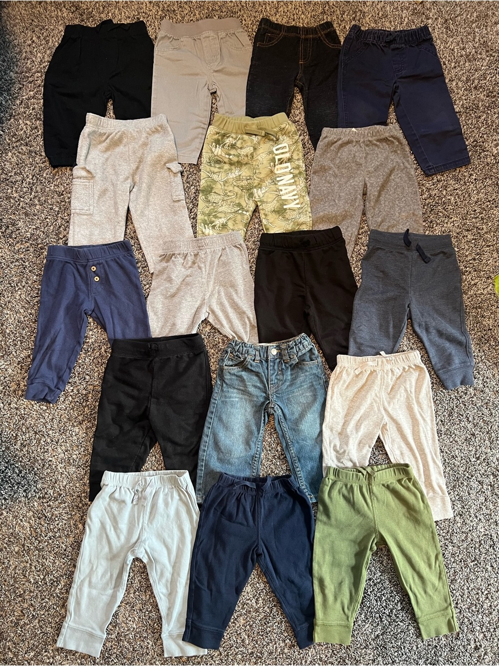 12 mo Levi, Old Navy, Carters and Mixed Brand Baby Boy Pants Bundle of 17
